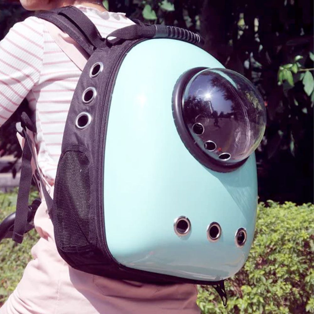 PawVoyage Travel Backpack – Adventure-Ready for Your Pet!